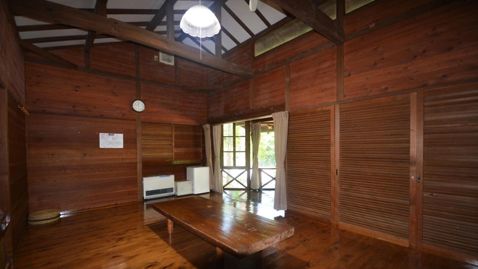 Bungalow photo 1