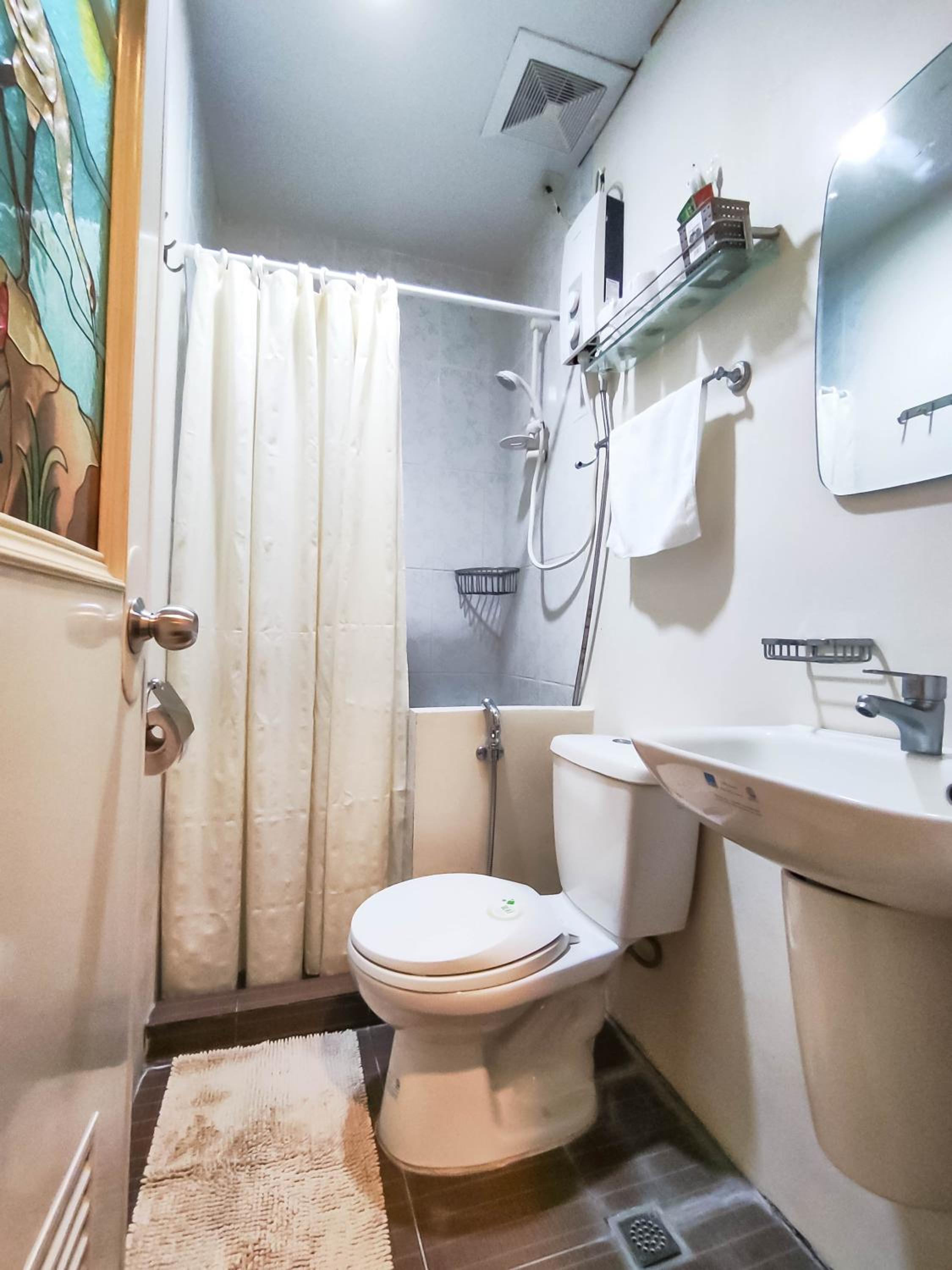Deluxe Triple Room photo 3