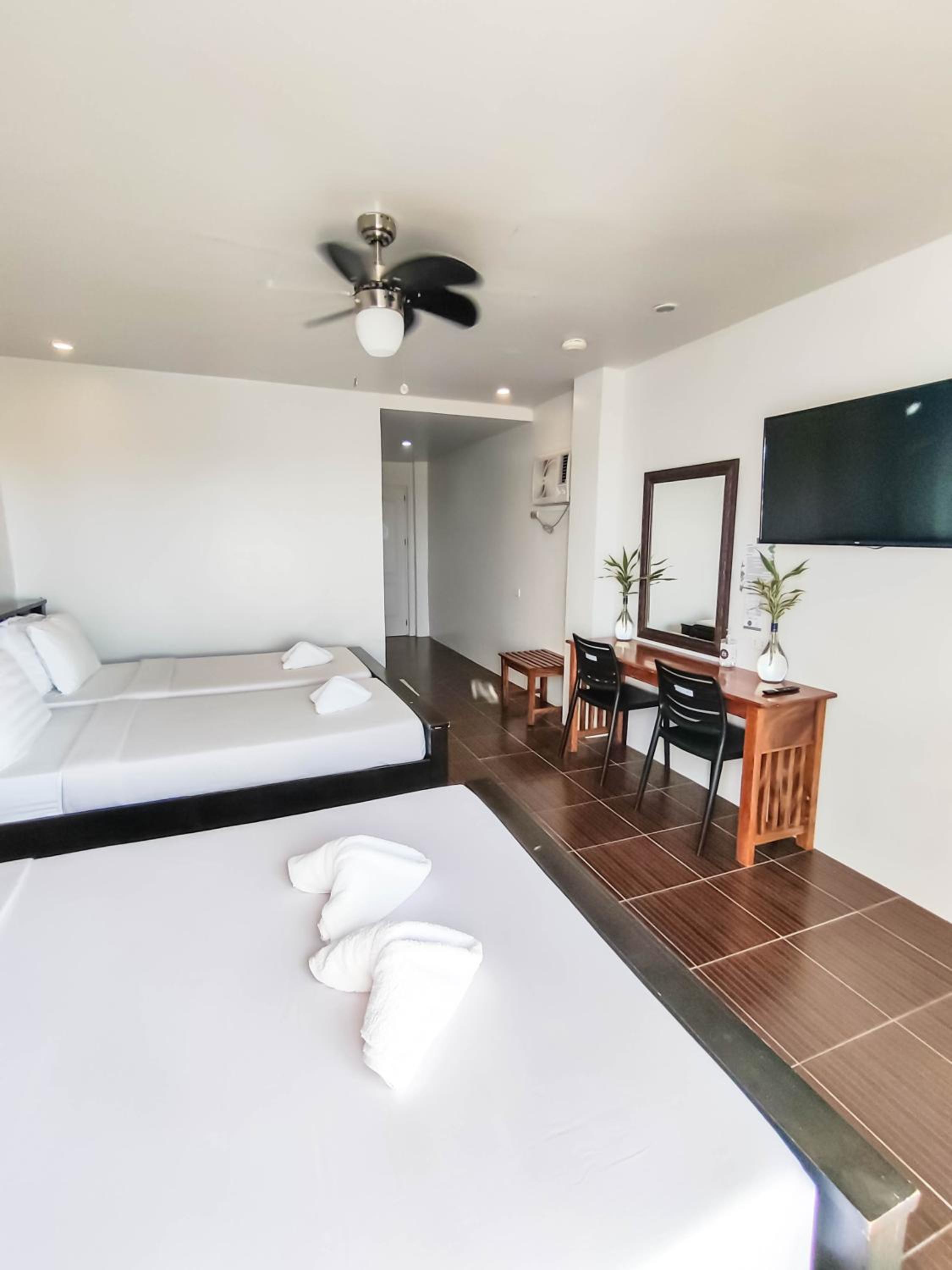 Quadruple Room With Sea View photo 2