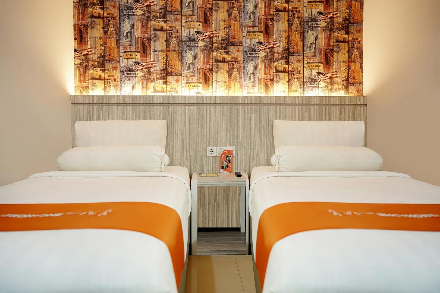 Standard Twin Room - Photo 3