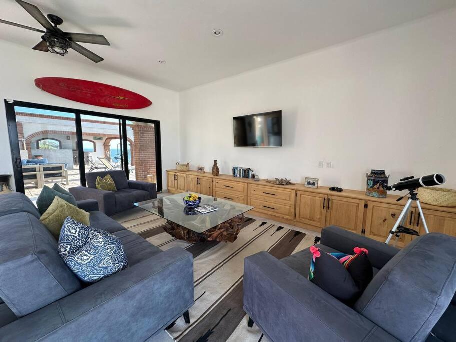 Three-Bedroom Villa photo 2