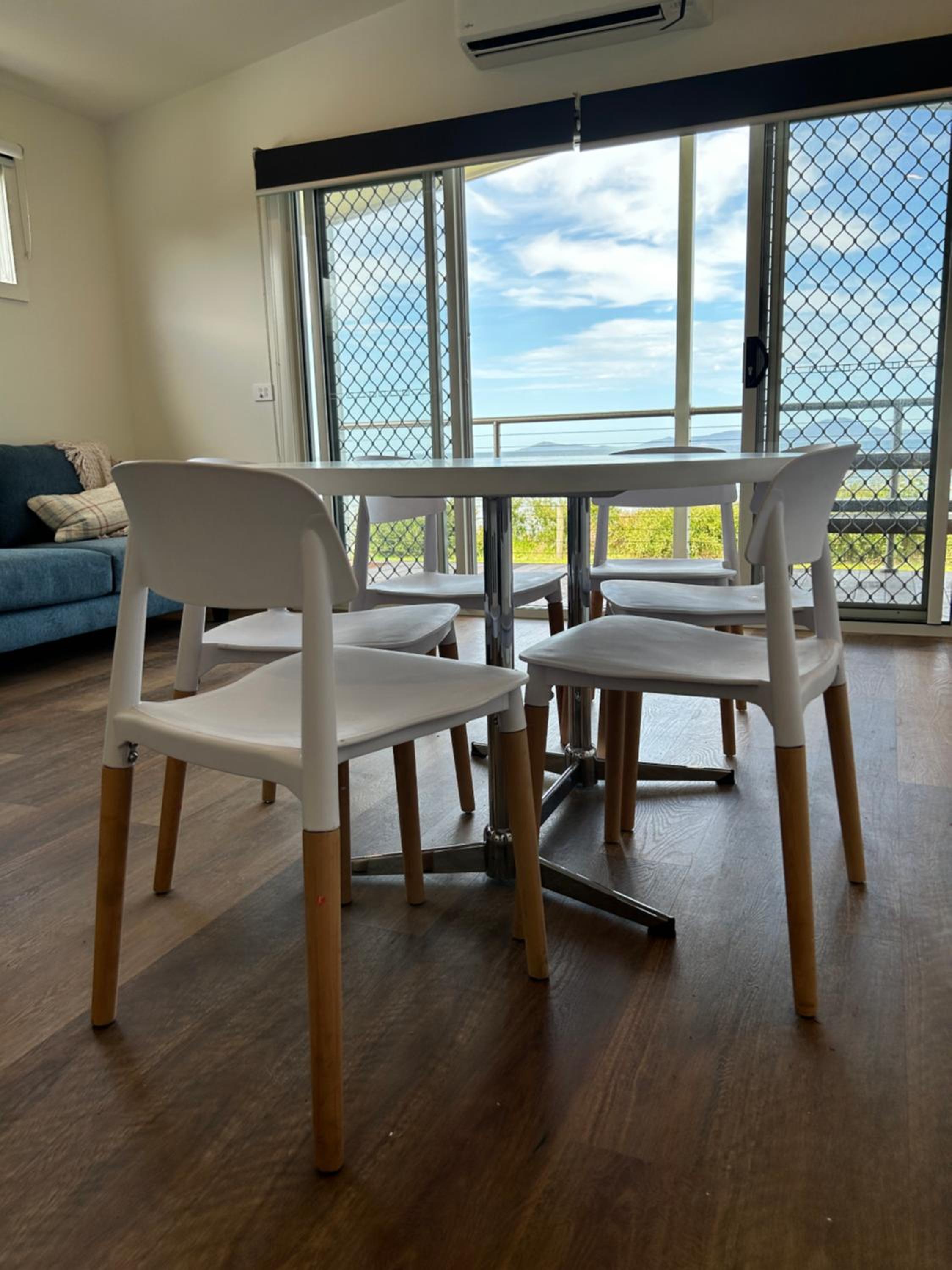 Deluxe Bungalow with Sea View photo 3