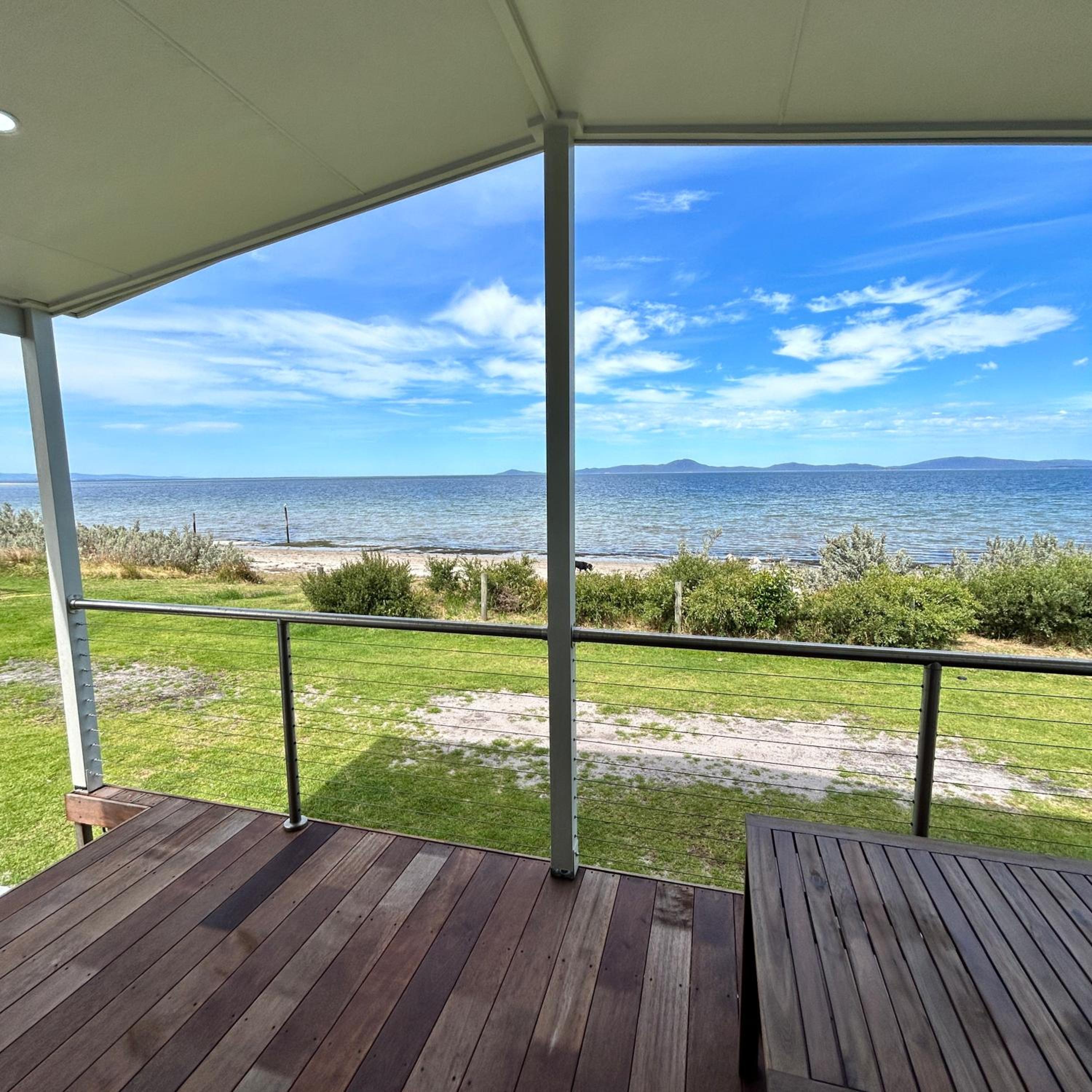 Deluxe Bungalow with Sea View photo 2