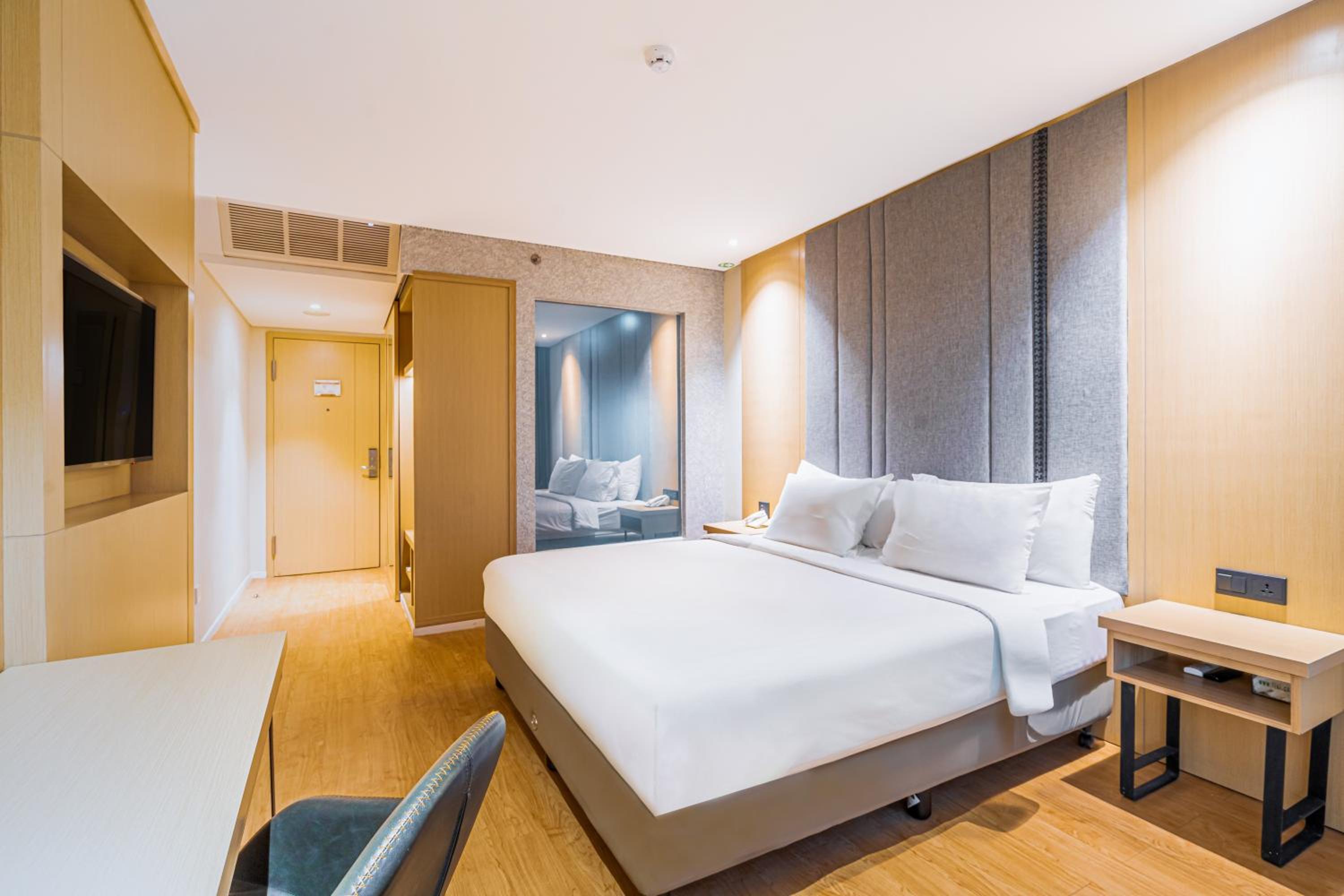 Superior Double Room - Photo 1