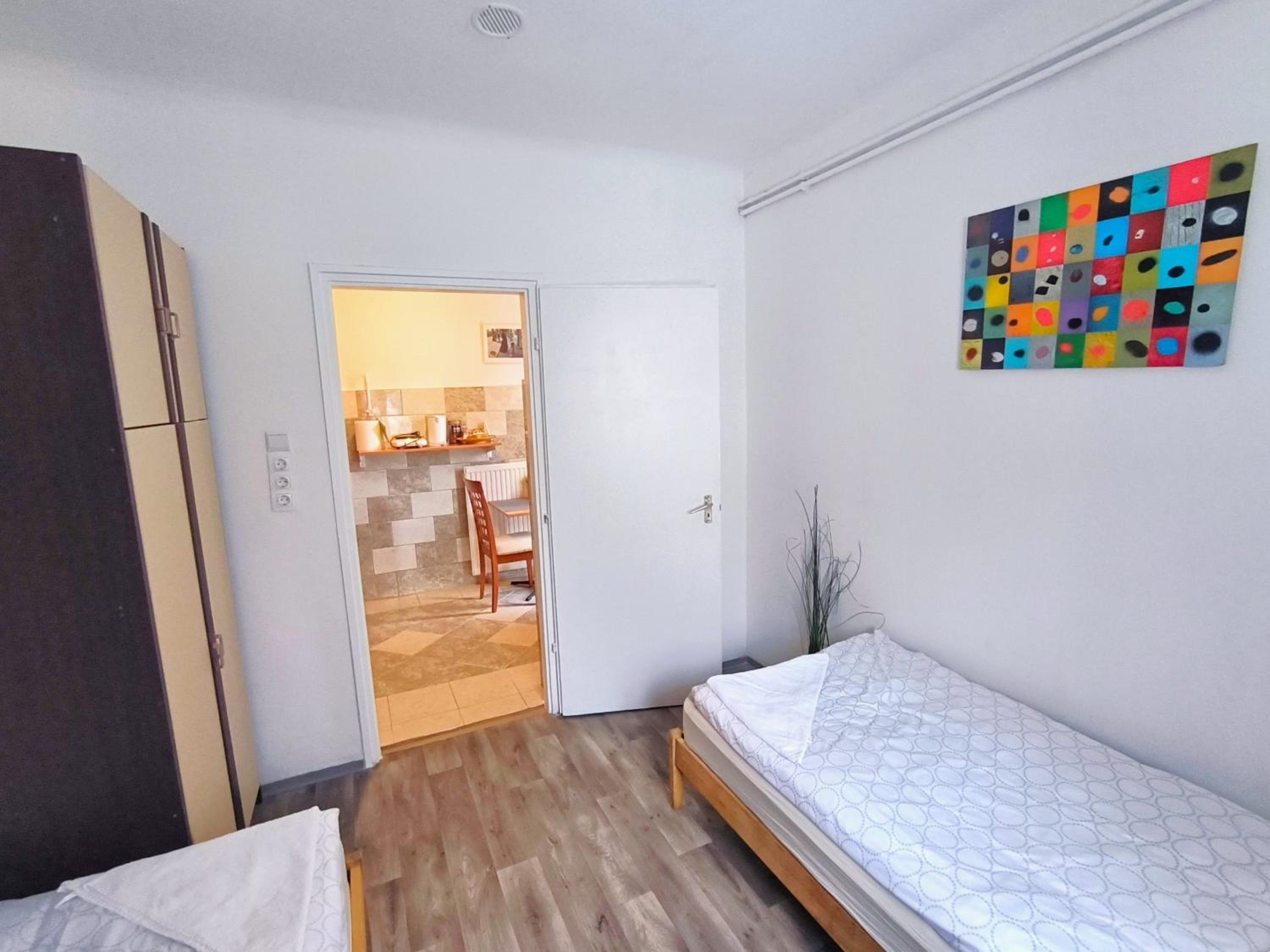 Deluxe Double or Twin Room - Photo 8