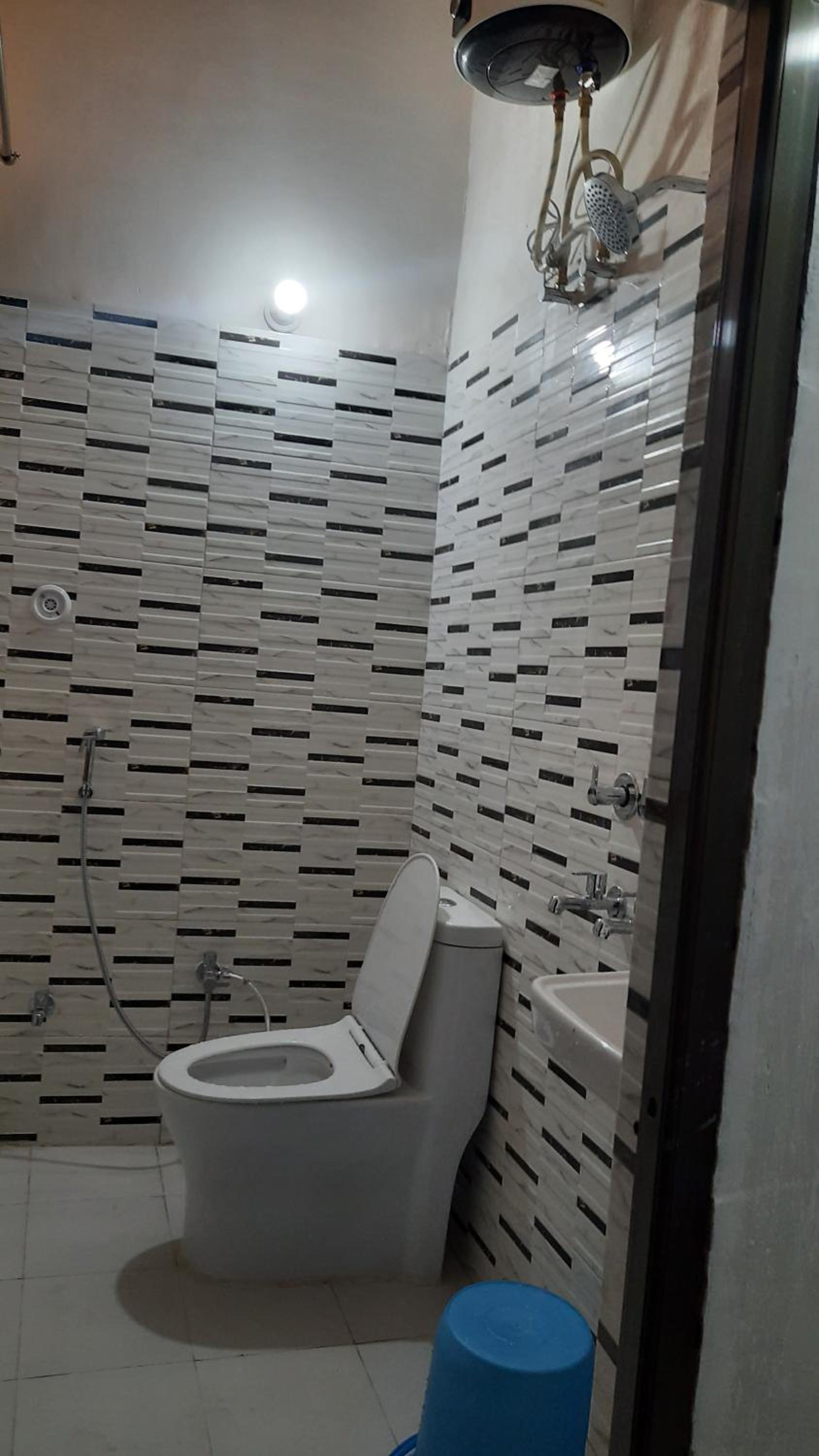 Deluxe Double Room (2 Adults + 1 Child) photo 2