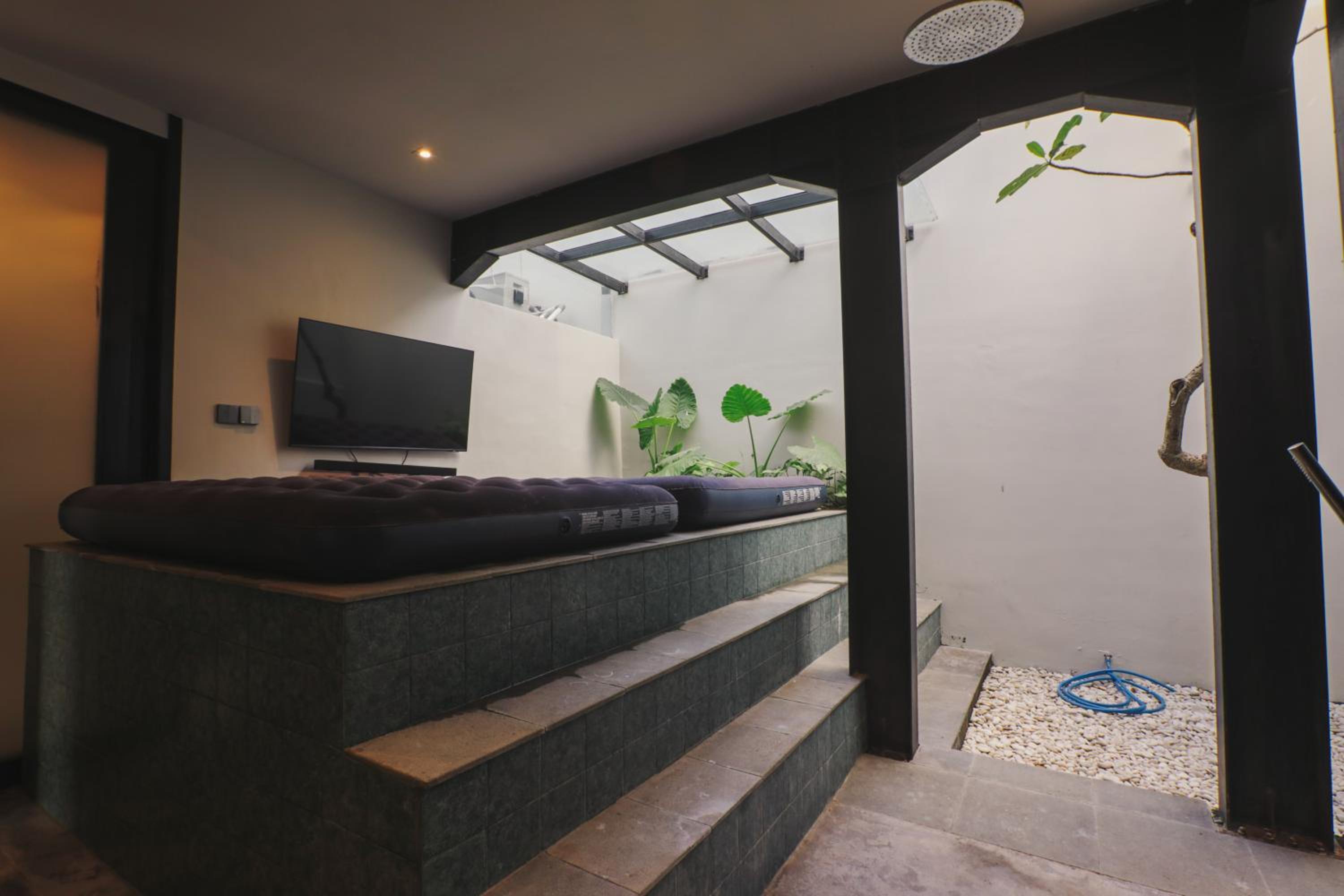 Villa With Private Pool photo 1
