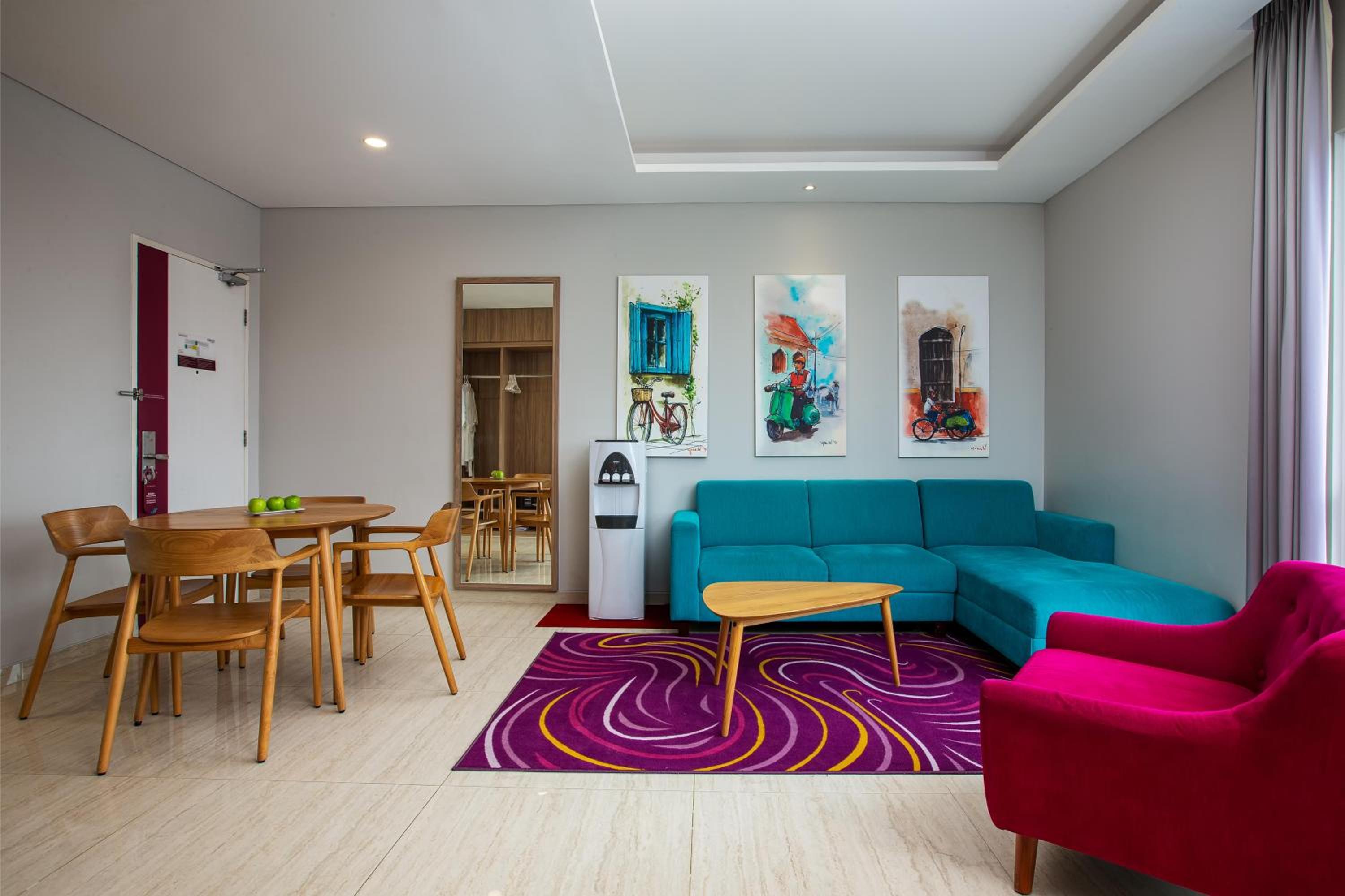 Suite Room - Photo 7