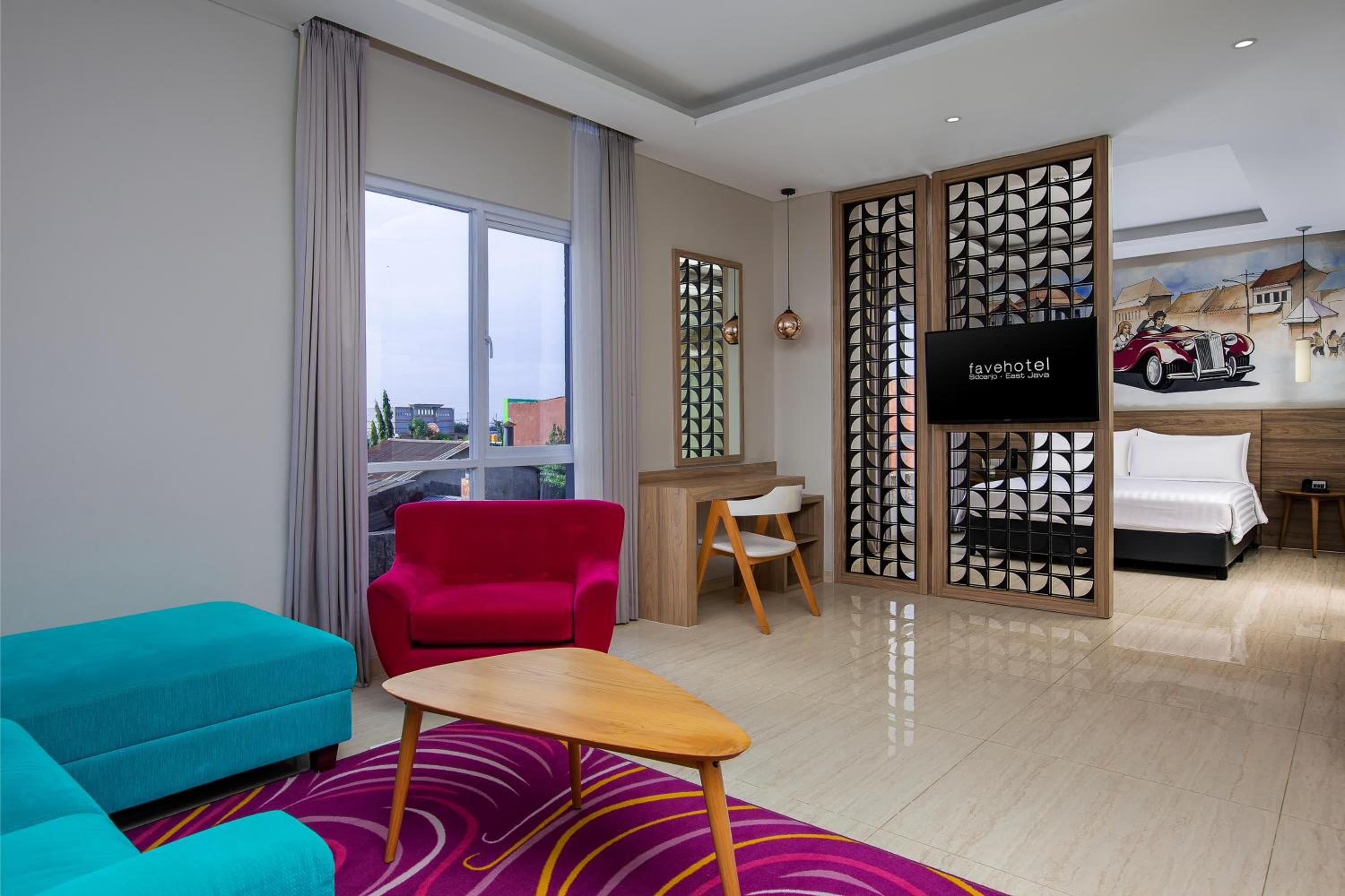 Suite Room - Photo 1