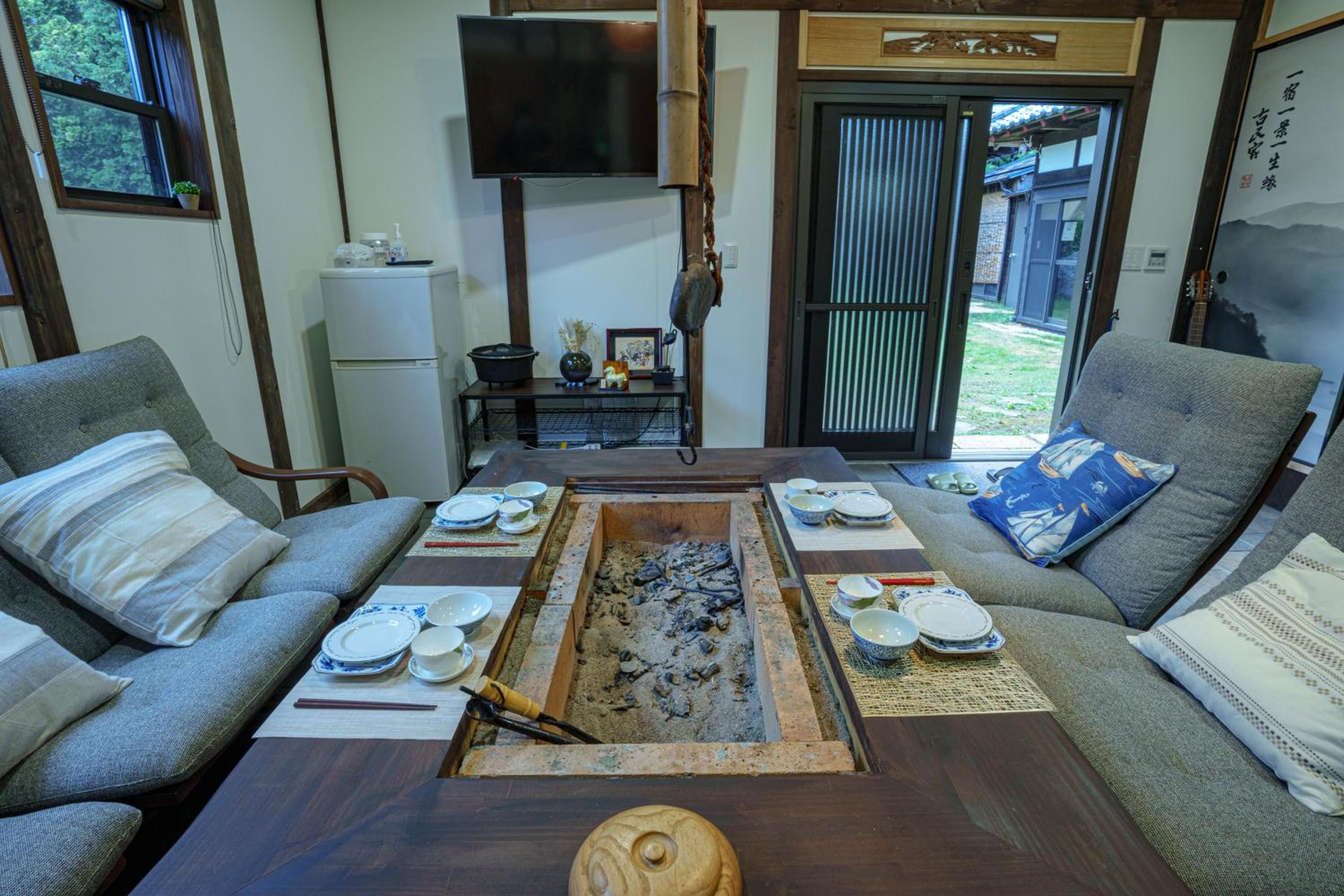 Quadruple Room with Bath - Photo 9