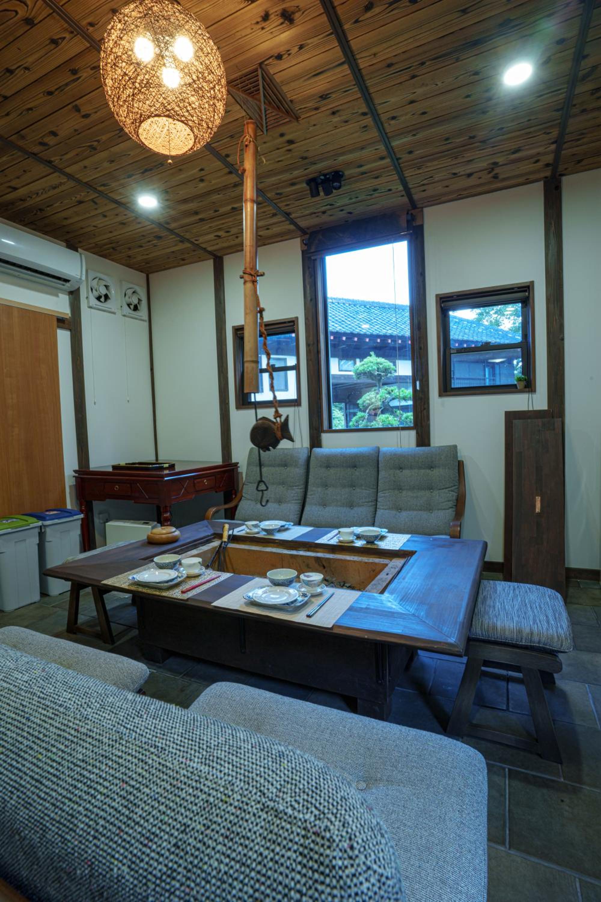 Quadruple Room with Bath - Photo 10