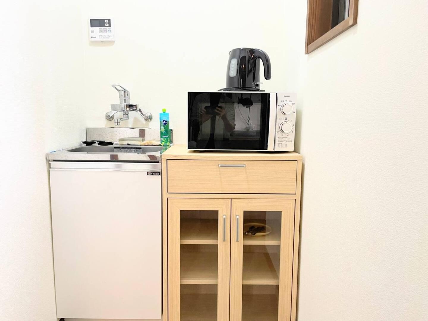 Quadruple Room with Bath - Photo 8