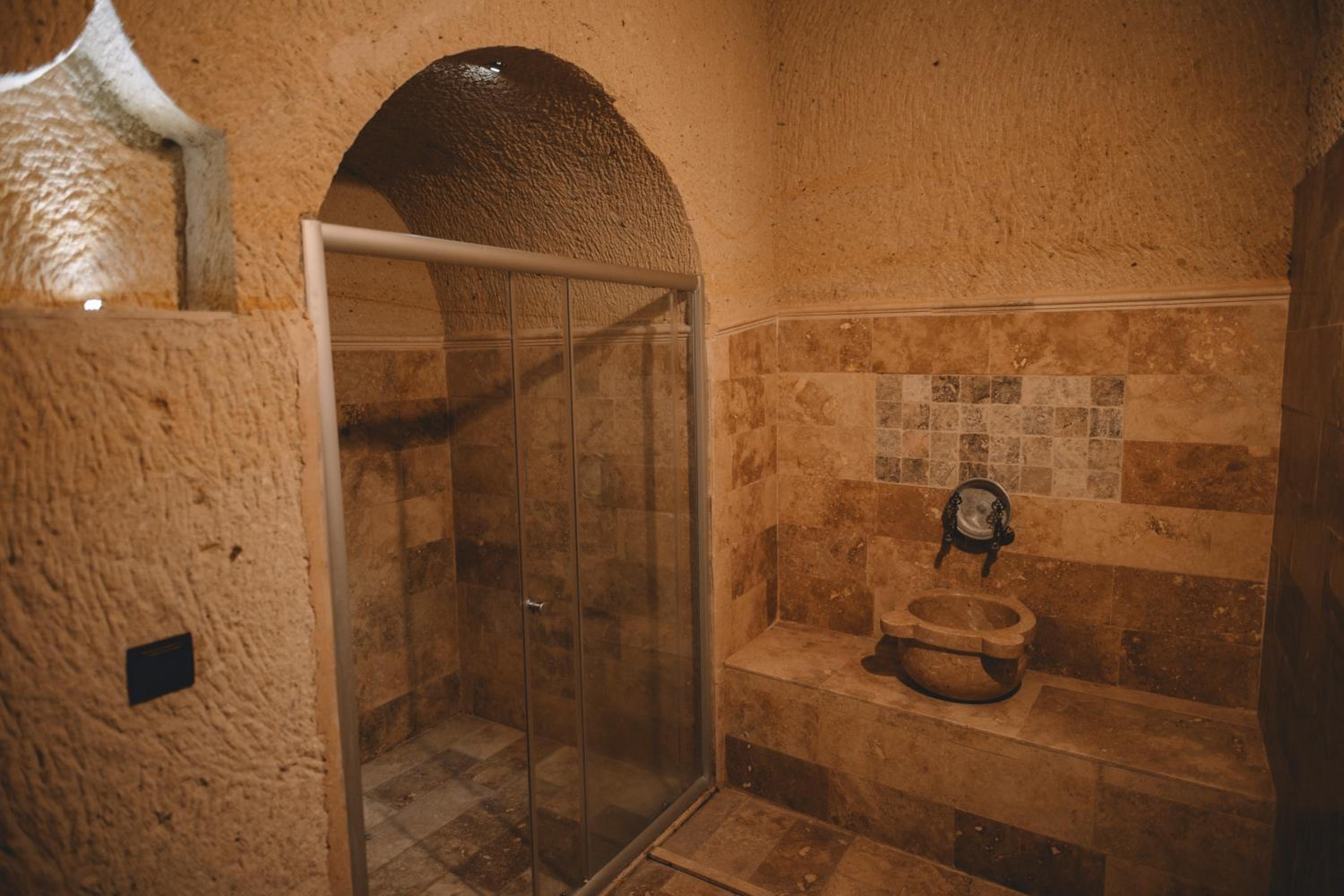 Queen Room with Spa Bath photo 2
