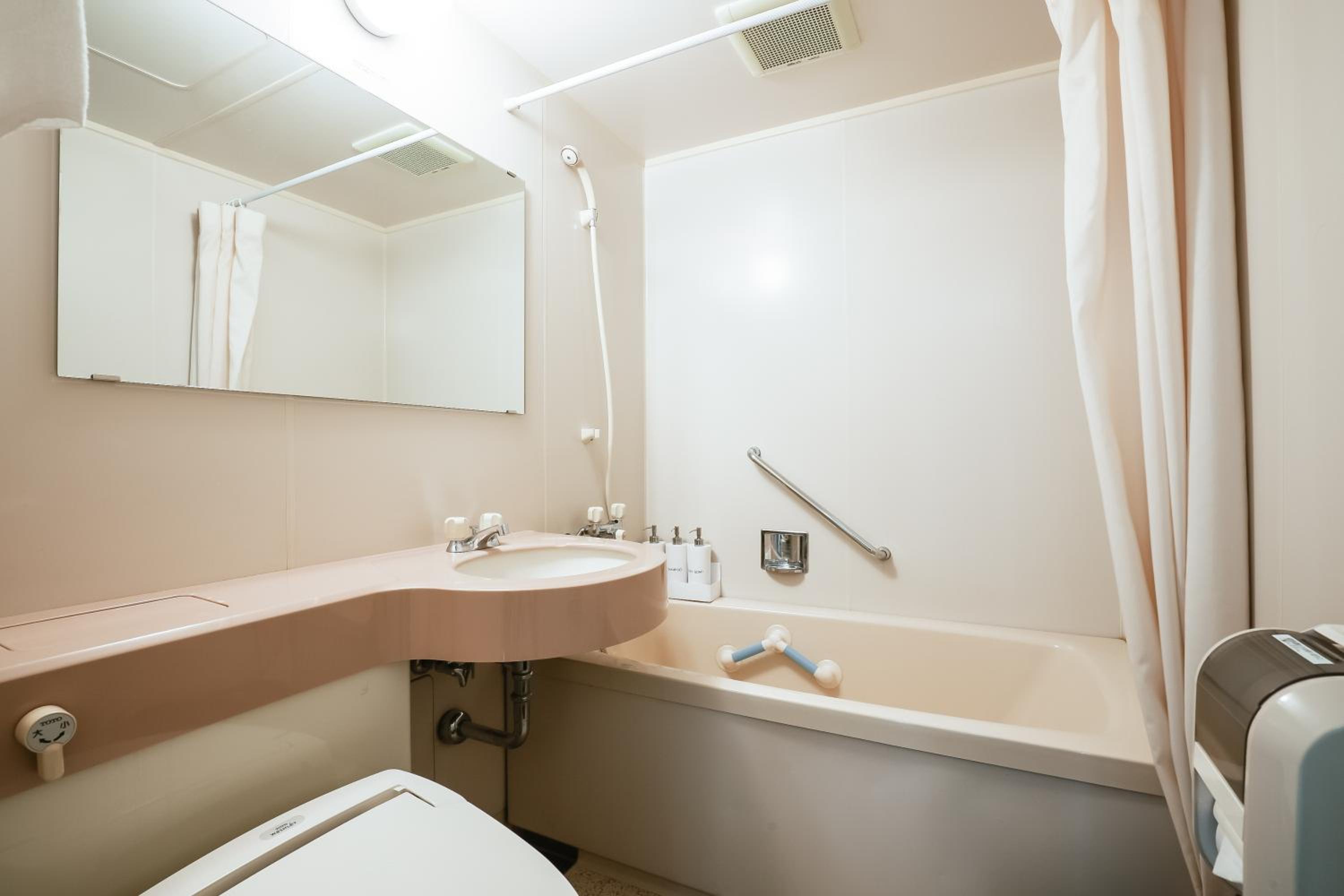 Japanese-Western style Room (With Private Bath) photo 2