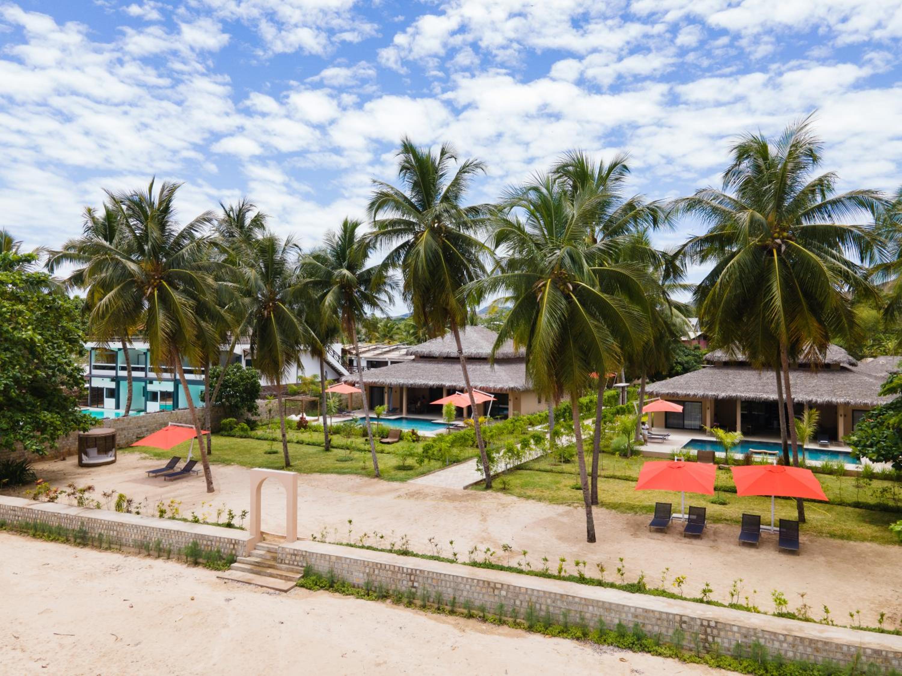 Villa - Beach Front photo 3