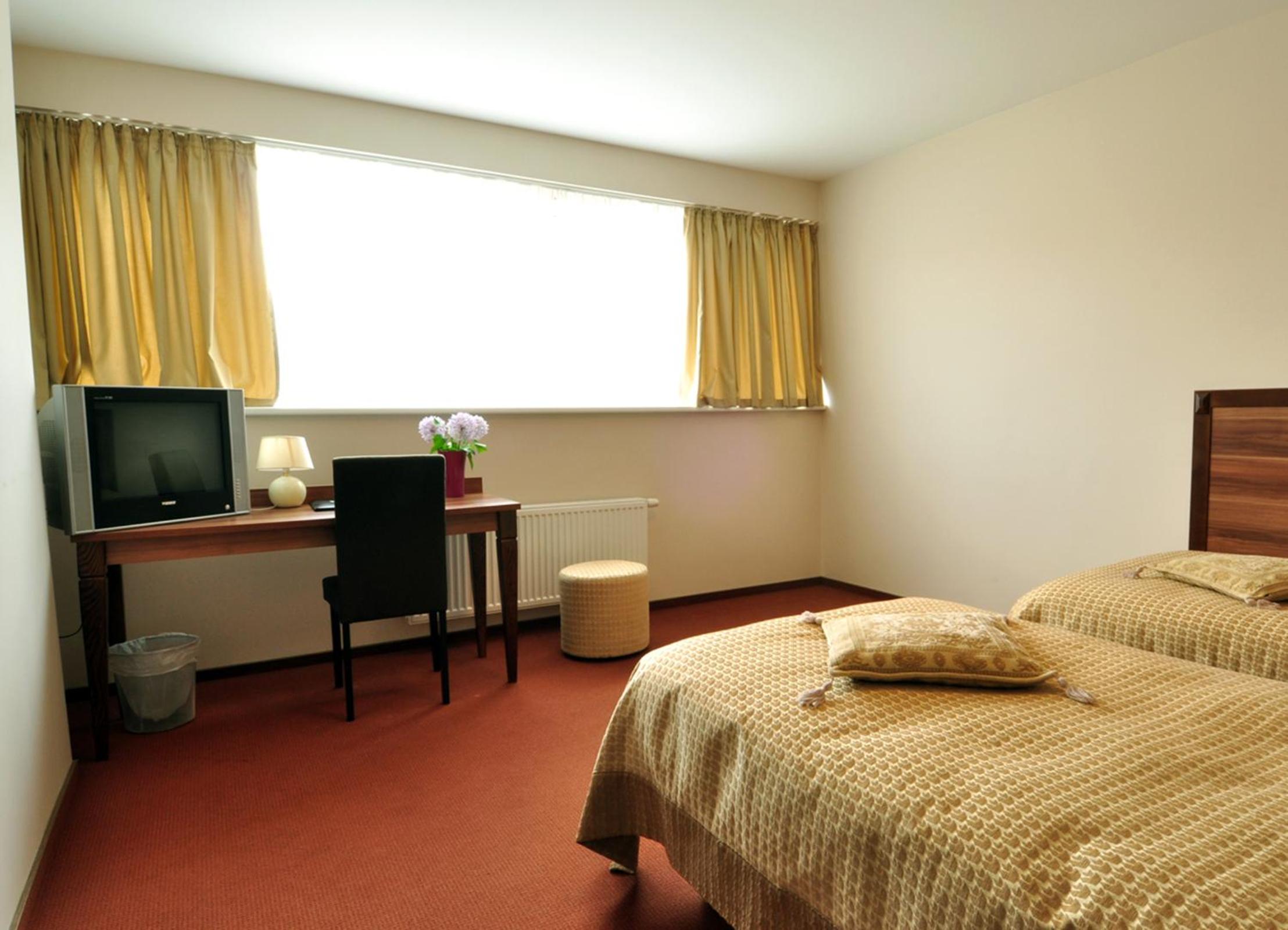 Standard Double Room photo 3