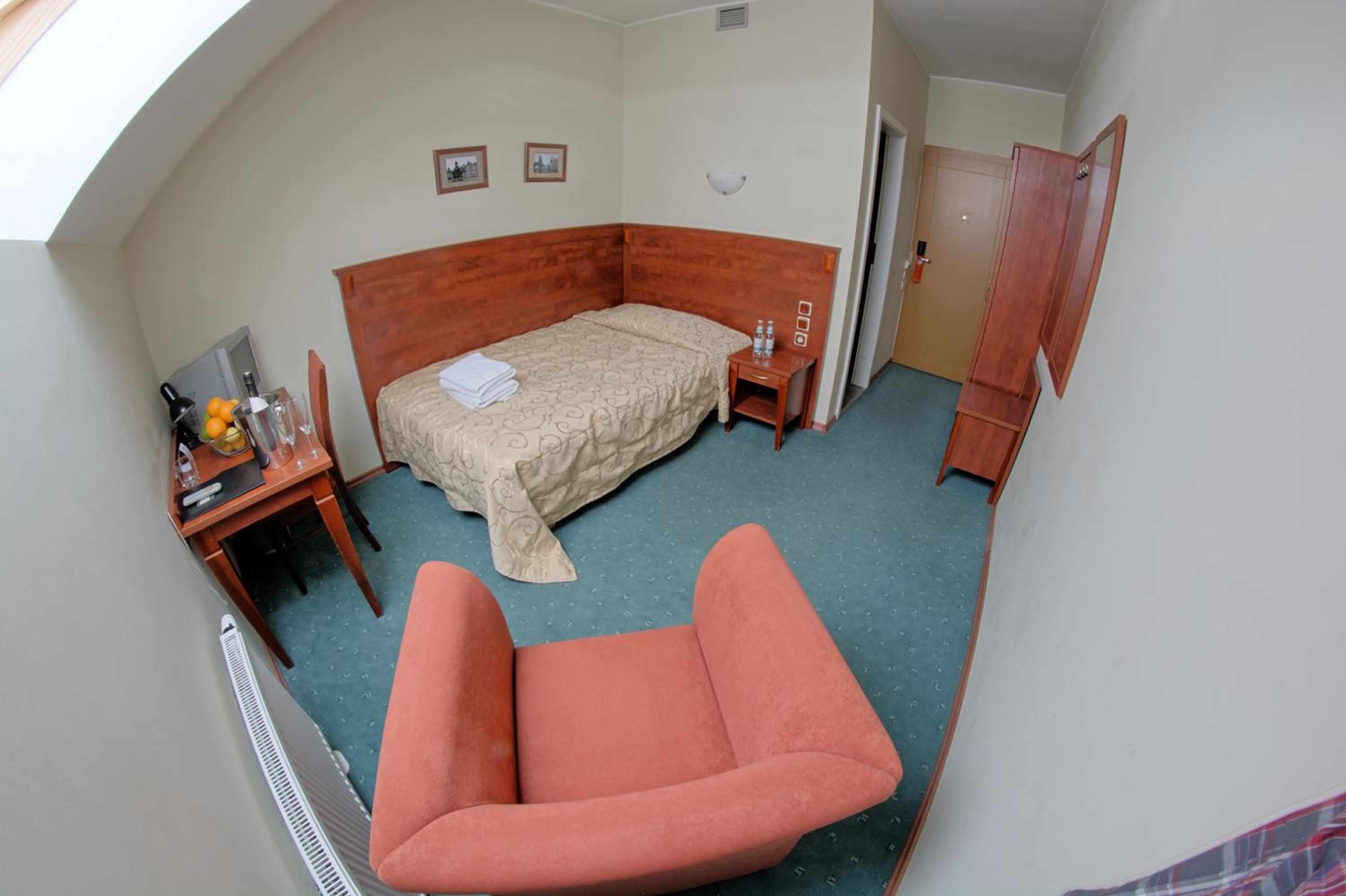 Single Room photo 1