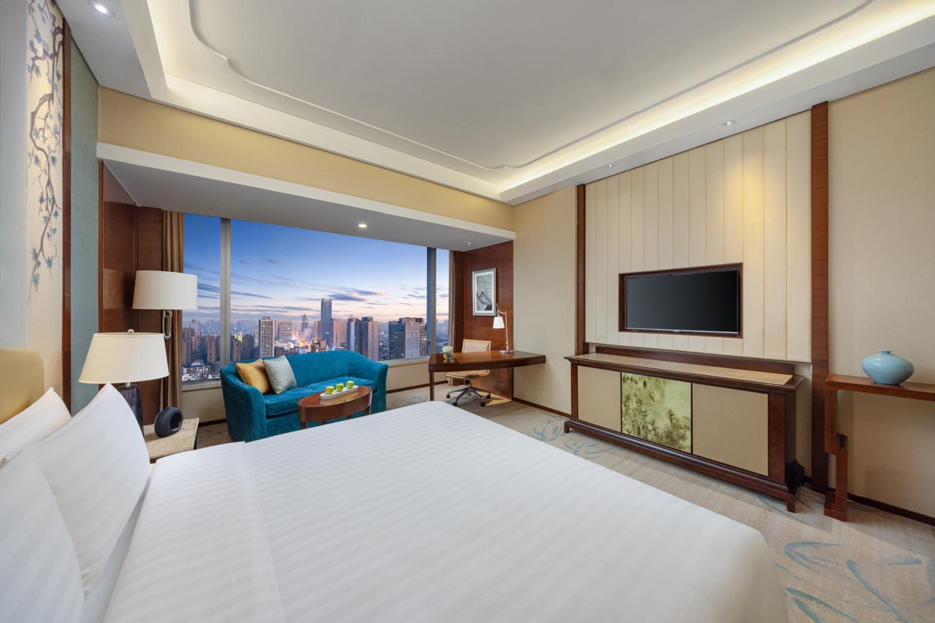 Horizon Deluxe King Room photo 1
