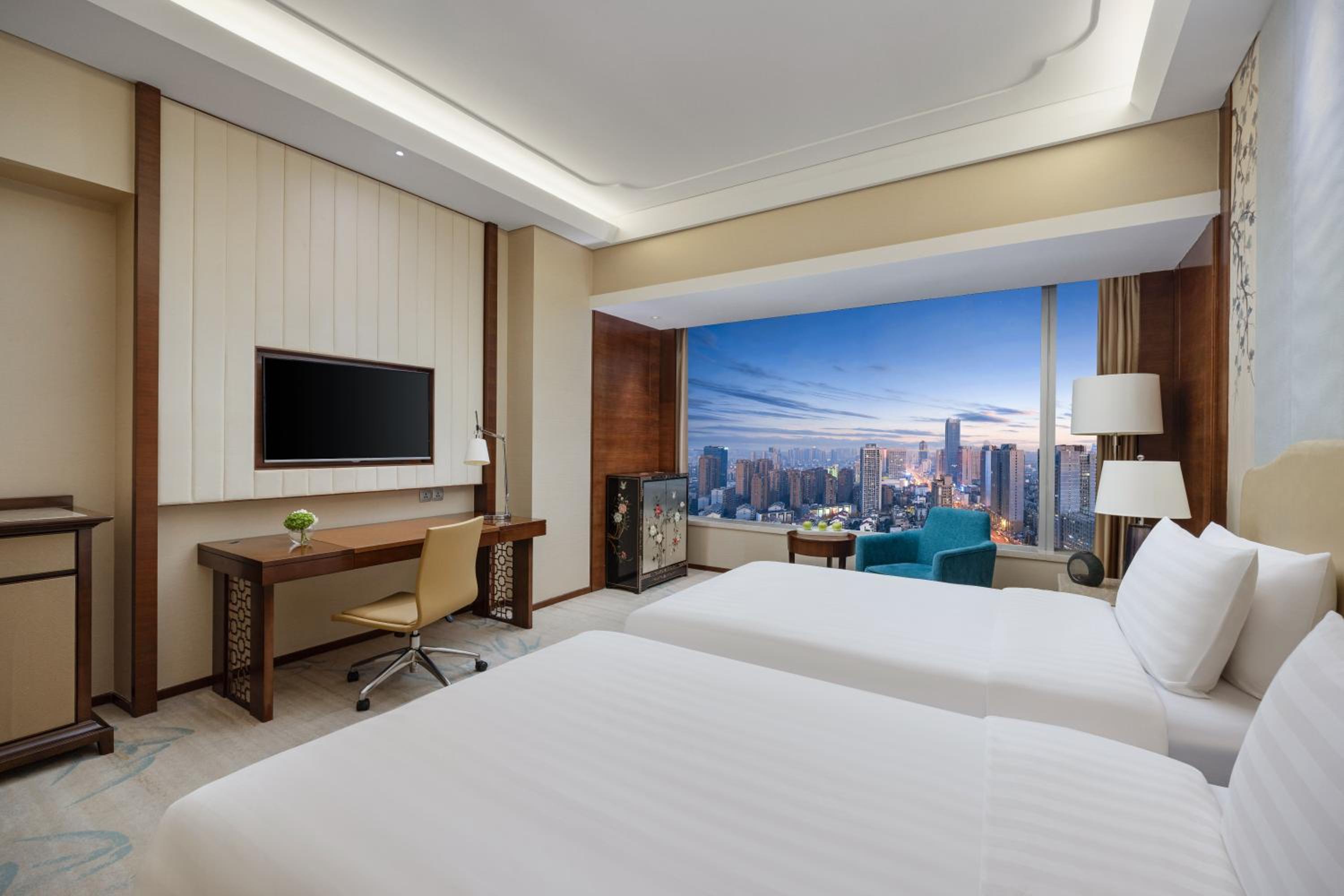 Horizon Deluxe Twin Room photo 2