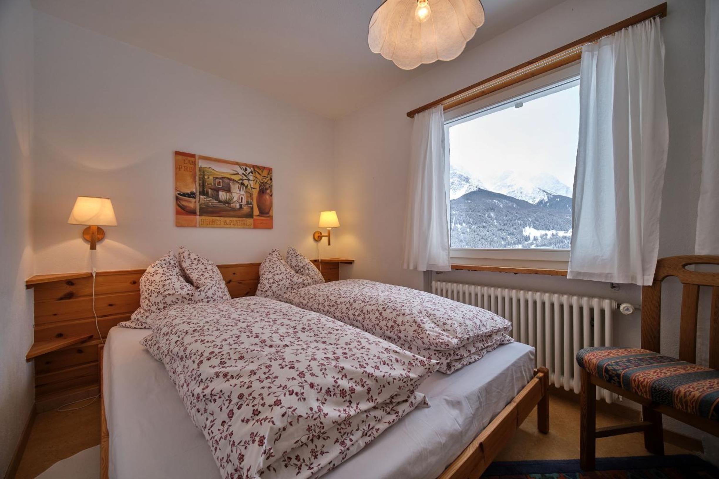 Apartment With Mountain View photo 1