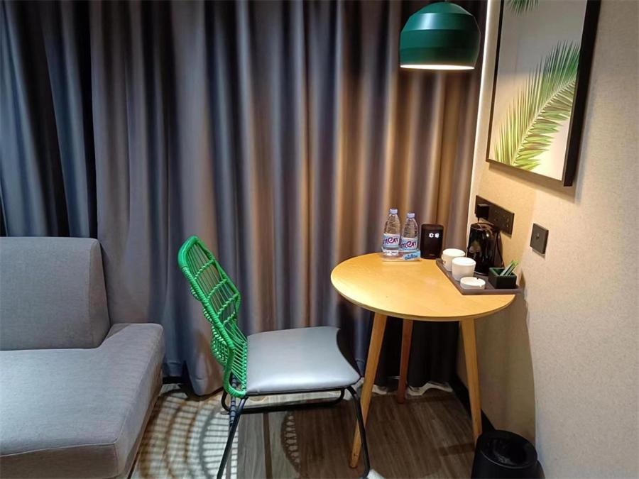 Intelligent Business Twin Room photo 1