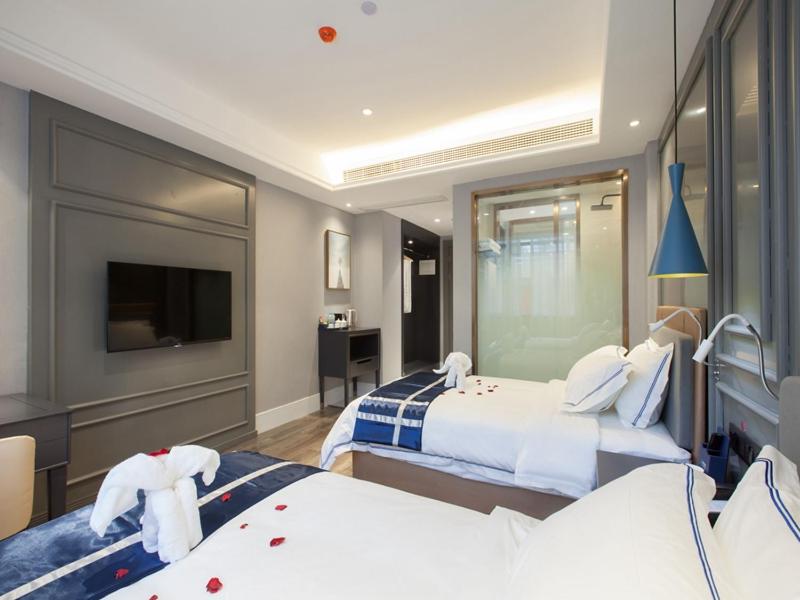 Twin Room With View photo 2