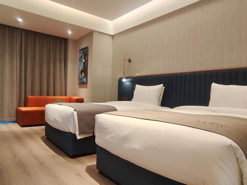 Lanjin Executive Twin Room