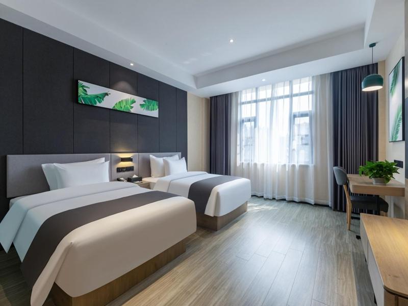 Deluxe Twin Room photo 1
