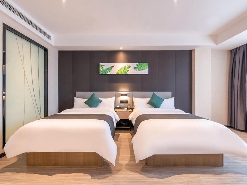 Superior Business Twin Room photo 1