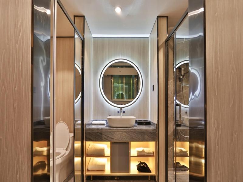 Quiet Executive Suite  photo 2