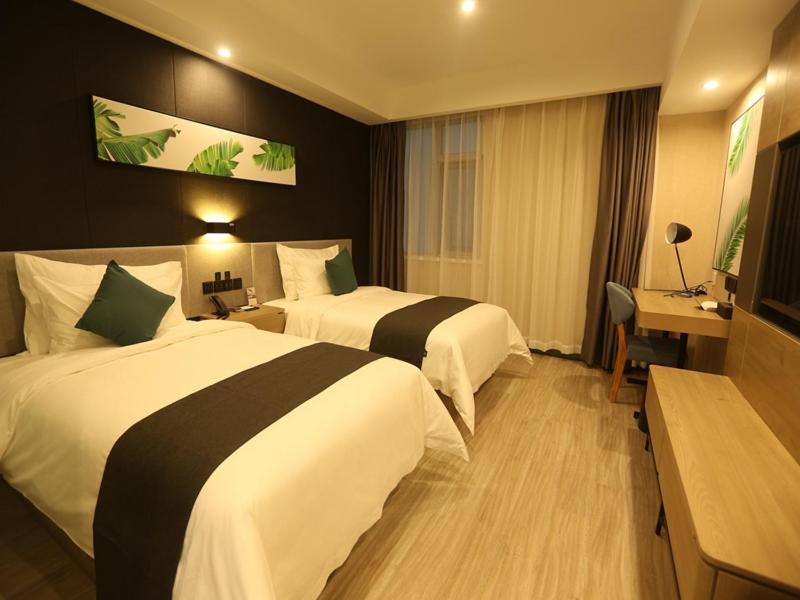 Superior Twin Room  photo 1