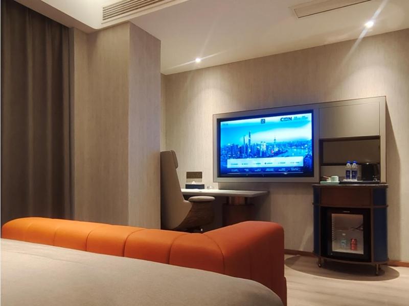 Lanqin Deluxe Double Room