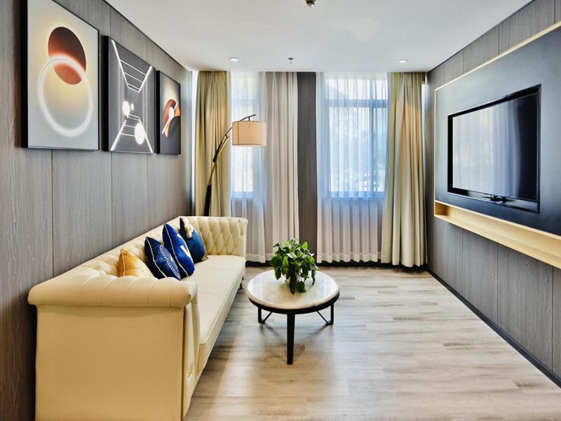 Quiet Executive Suite  photo 3