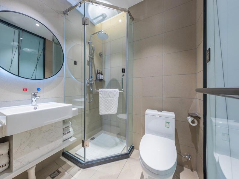 Elegant Double Room photo 3