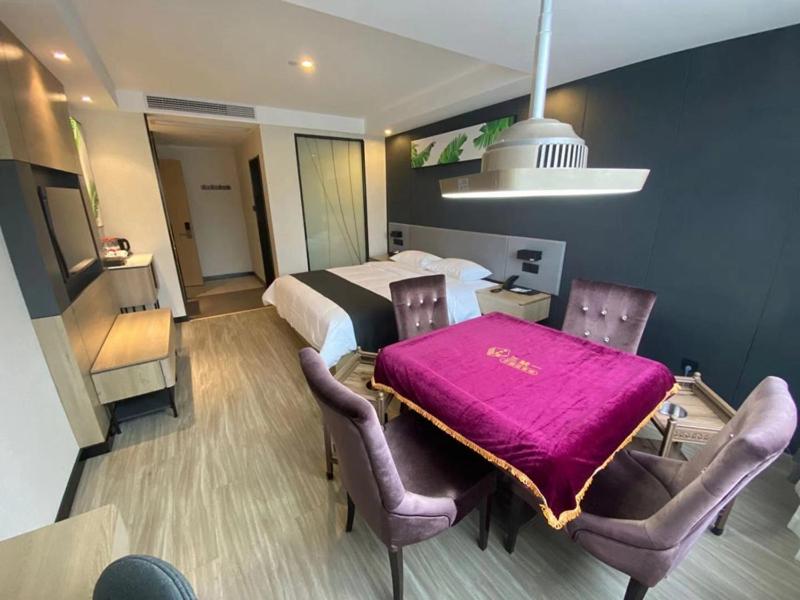 Youyue Double Room with Entertainment  photo 2