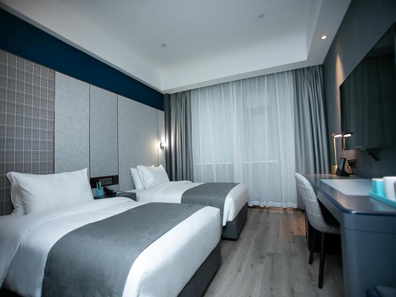 Lanou Superior Twin Room photo 3
