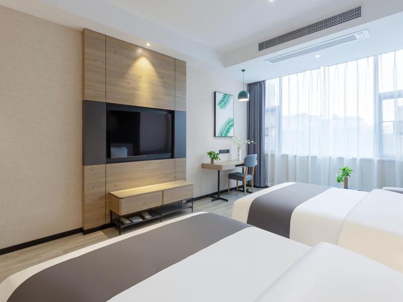 Business Twin Room photo 2
