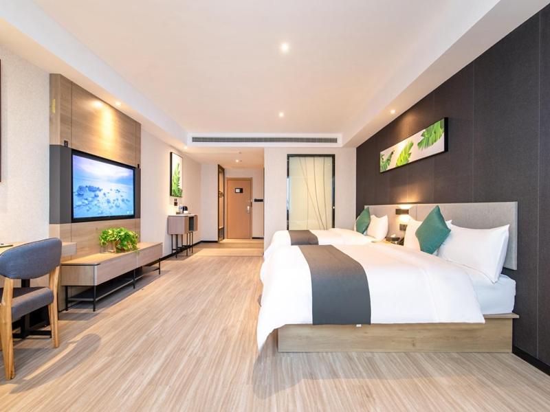 Superior Business Twin Room photo 2
