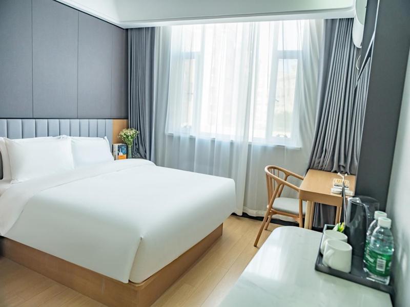 Intelligent Business Double Room