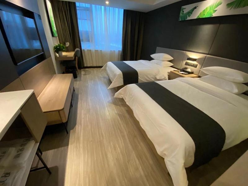 Premium Twin Room photo 1