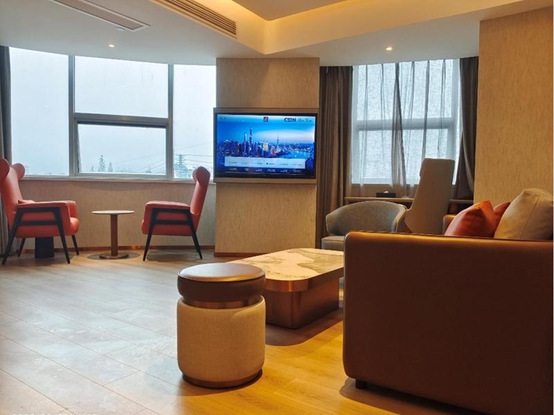 Executive Premier Suite photo 3