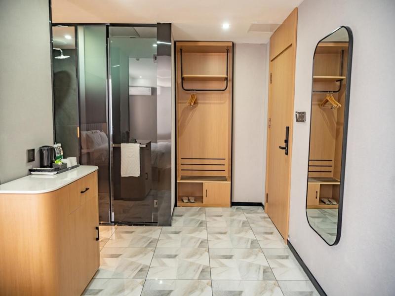 Intelligent Business Double Room photo 2