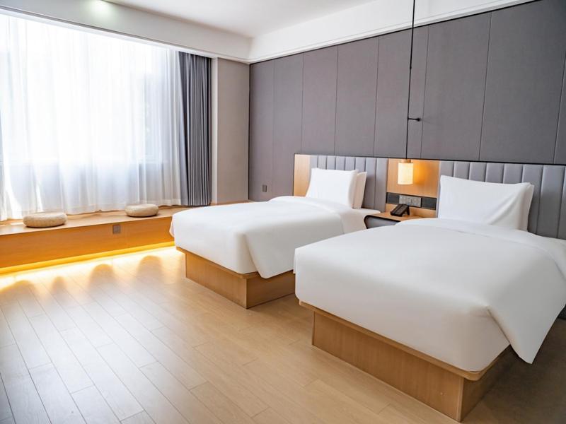 Intelligent Superior Twin Room photo 3