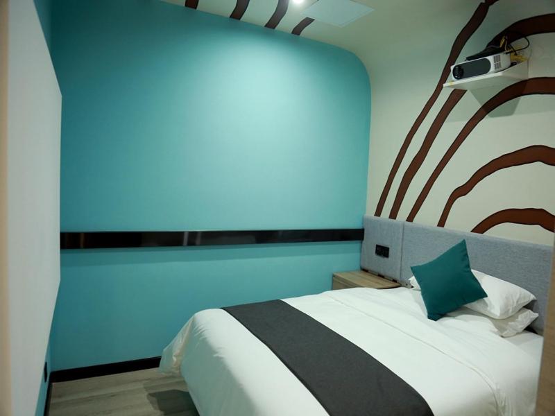 Youyue Double Room with Movie photo 3