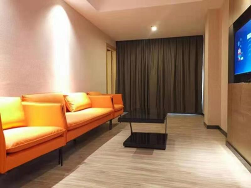 Executive Suite photo 2