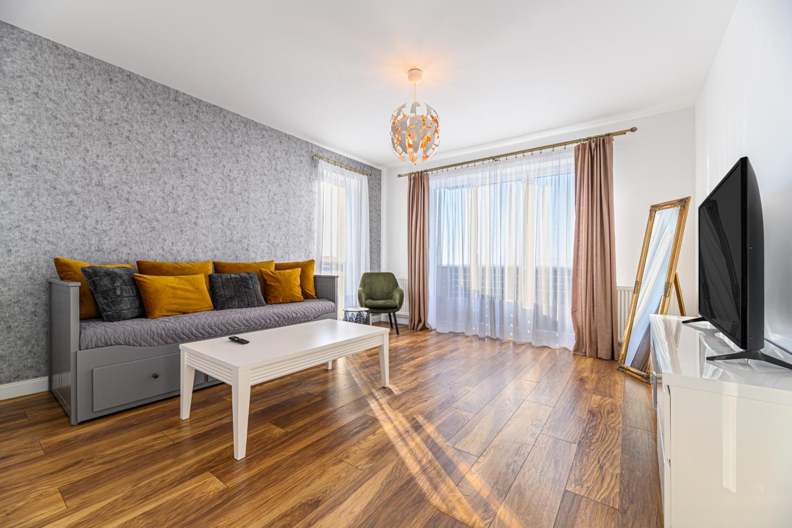 One-Bedroom Apartment - Photo 21