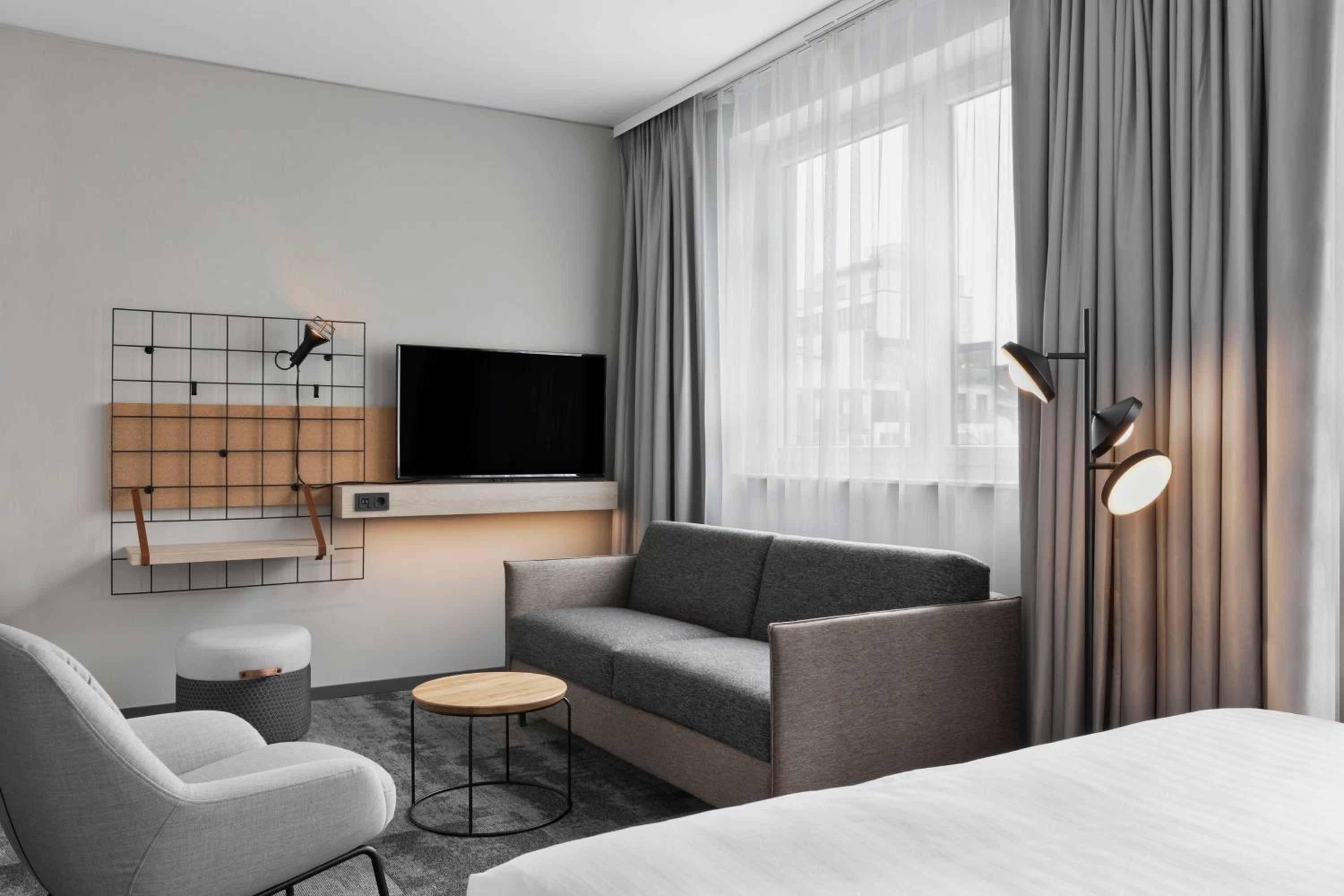 Moxyfied Family Room