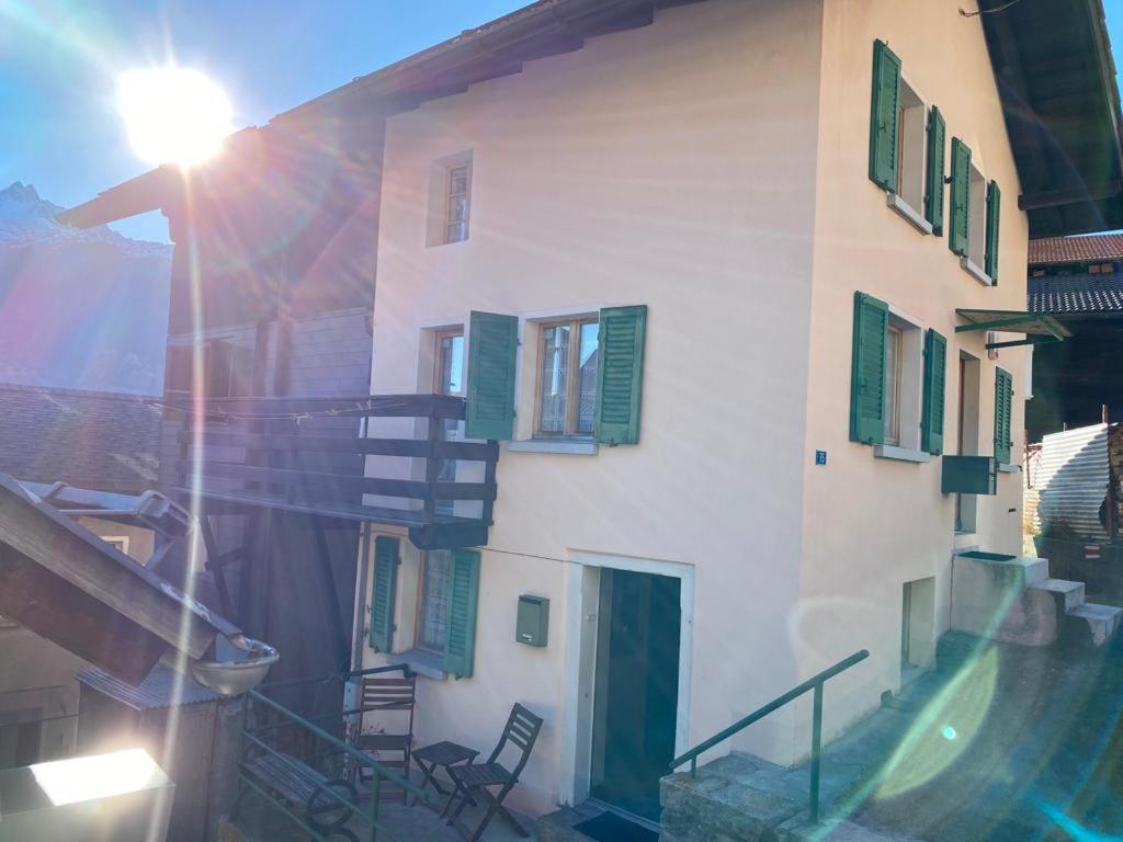 Apartment with Balcony photo 1