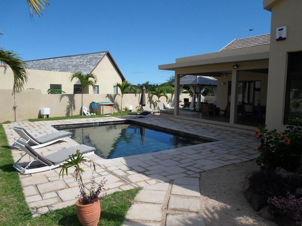 Villa with Private Pool photo 1