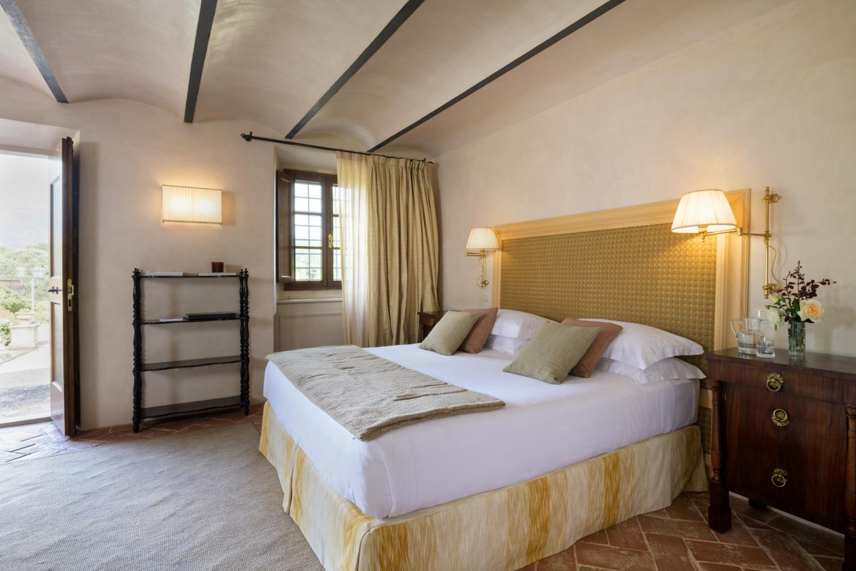 Deluxe Double Room - Photo 7